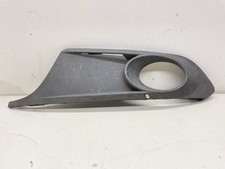 Grille avant droite VW JETTA