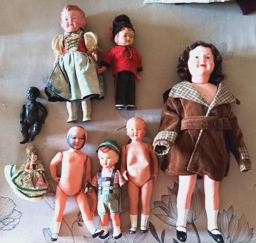 Lot poupées et baigneurs - poupées,