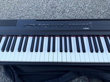 Yamaha P-125ABLB Digital Piano