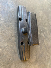 Ancienne crémone de fenetre,en fonte pour tige D16, estampillée GRY