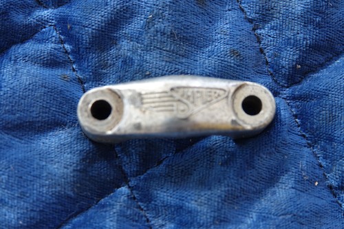 Pièce bride derailleur avant - ,