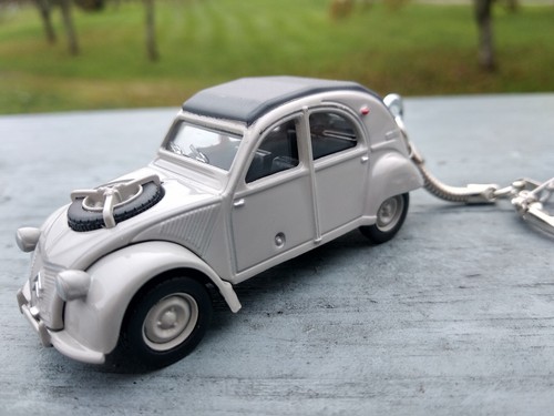 Porte clé citroën 2cv 4x4 - porte,