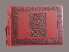 Album photo vintage en cuir