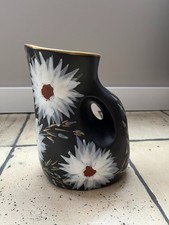 Vase pichet Vallauris signé
