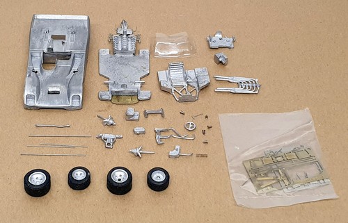 Tameo scale unbuilt kit - 1/43,