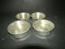 4 coupelles en etain de Paris