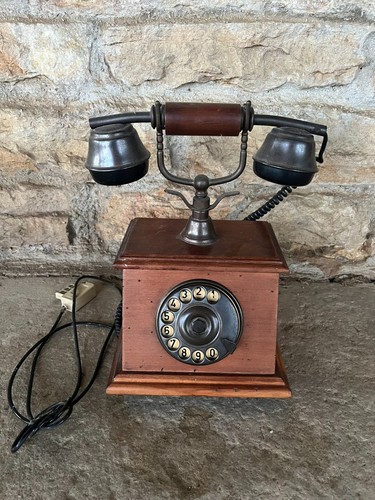 Téléphone ancien cadran en - a,