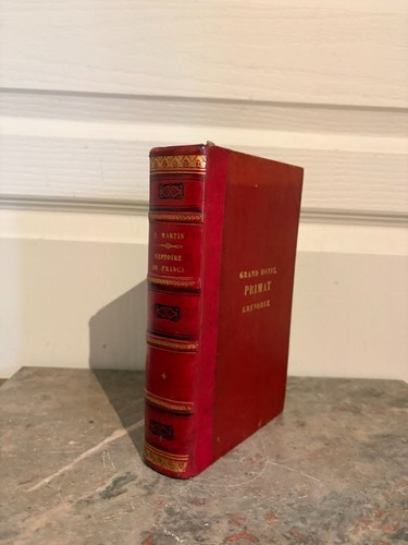 Ancien livre cuir relié rouge - ancien,