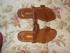 nus pieds arcus 41 marrons