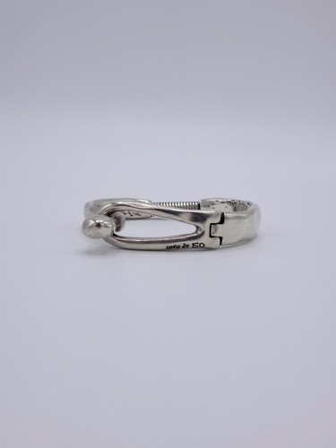 Uno bracelet jonc - de, en
