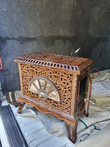 Vends poêle pied selle - vends, pied-selle