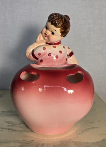 1950s ceramic lady measuring - ceramic,
