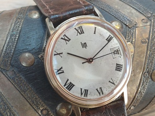 Montre ancienne mécanique