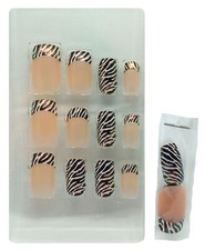 24 faux ongles noirs et blancs style french manucure zèbre - Royal Funky Zebra 