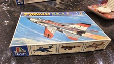 Maquette avion 1/72 italeri