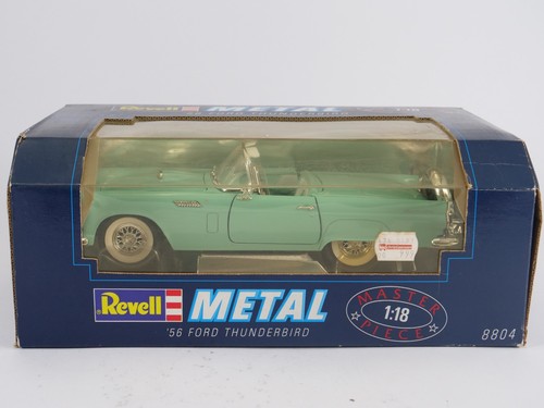 Revell ford thunderbird - 1/18,