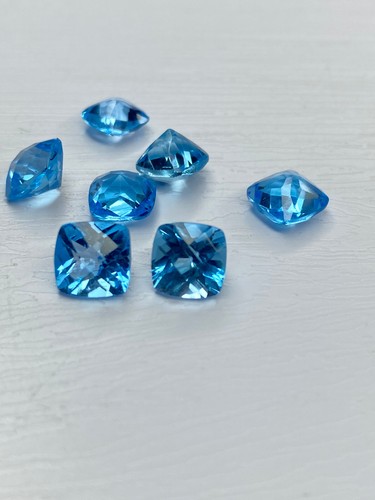 Topaze bleu suisse facettes - topaze,