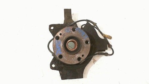 Fusee avant gauche renault - avant,
