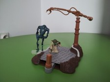 star wars figurine Yoda with