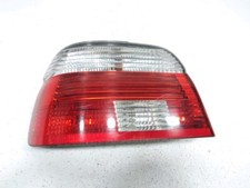 FEU ARRIERE GAUCHE 63216902527 BMW SERIE 5 E39 phase 2 (07/2000 07/2003)