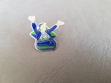 Pin's NOURITURE / CUISINE /