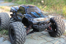 1/12 IPX4 Scale Electric RC Car Offroad 2.4Ghz 2WD High Speed 33+MPH Remote Cont