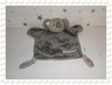 Doudou  Semi Plat Koala Tons de Gris Modilac
