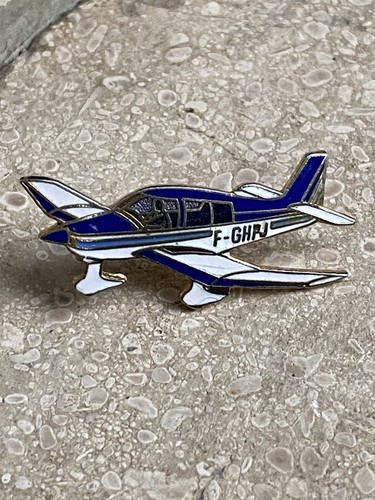 Pin avion rallye tablo - avion,