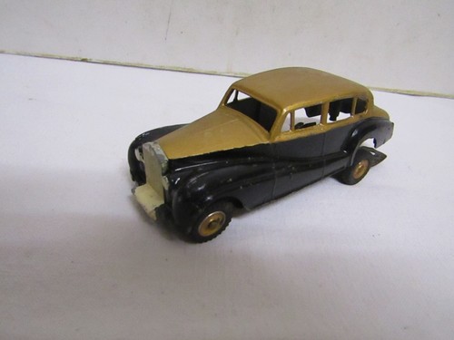 Ancienne voiture miniature - ancienne,