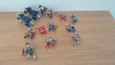 PAPO PERSONNAGE LOT CHEVALIERS CHEVAUX MOYEN AGE CHATEAU