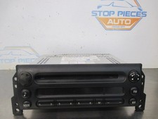 AUTORADIO  RECEPTEUR  MINI