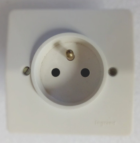 Legrand neptune prise - prise, 2p+t