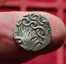 #75-215 ~ TOLOSATES - Drachme à la tête "négroide" - 3,23g