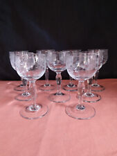 lot de 9 verres anciens à liqueur motif grappe de raisin hauteur 9 cm, vintage
