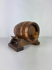 Ancien Tonneau, Tonnelet Ovale Vintage en bois cerclé de cuivre, Philippe Foulon