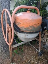 Bétonnière électrique 135 lt “Betomix”  690 w