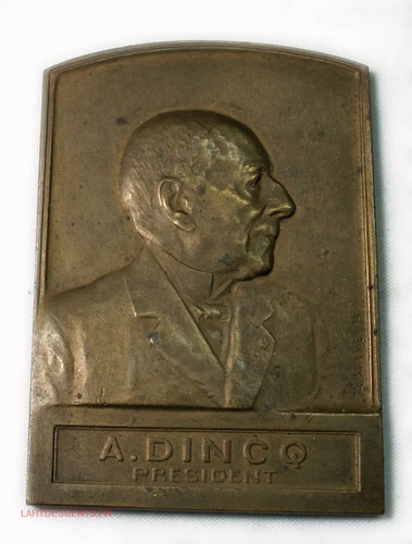 Médaille plaque a - plaque,