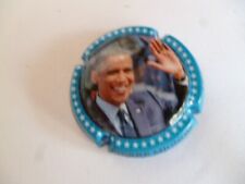 capsule champagne Pierre MIGNON,  Barack OBAMA, contour bleu, N°206a, à saisir