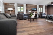 Lot et Déstockage Parquet MASSIF   Misty Grey (SC608)  - colis de  2.23m²