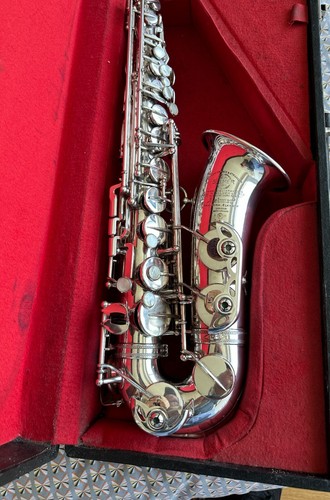 Saxophone alto mark - saxophone,