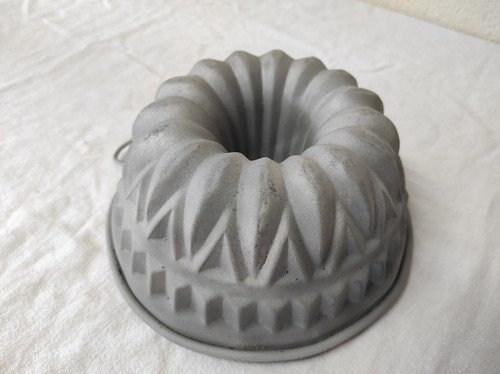Ancien moule gâteau - moule,