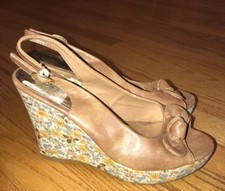 MADDEN GIRL Flower Platforms