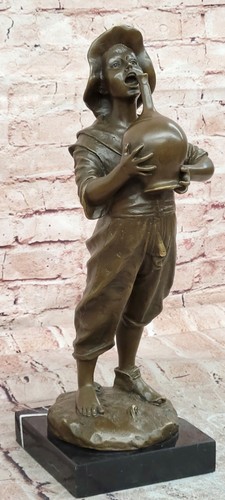 Sculpture bronze garçon - en,