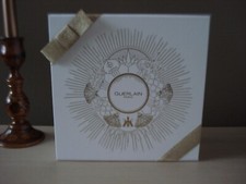 Boite carton blanche GUERLAIN