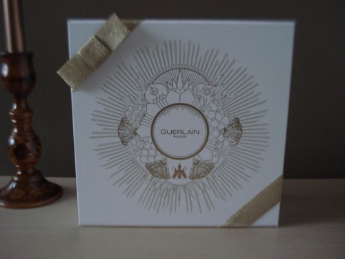 Boite carton blanche guerlain - boite,