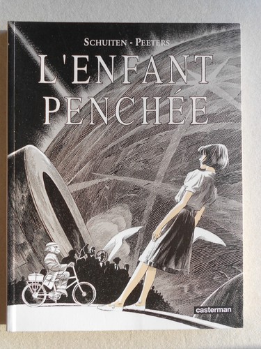 Réédition enfant penchée - réédition, l'enfant