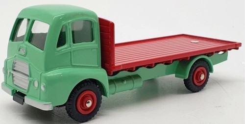 Dinky toys camion porteur - dinky,