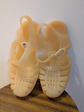 Sandale de plage en plaqtique SARRAIZIENNE T 38  Vintage 1970 Pêche, mer, neuve