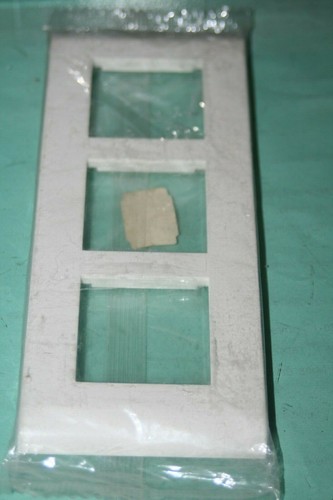 Legrand mosaic plaque 2 - 3x,