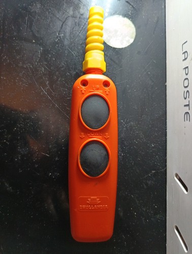 Télécommande filaire ou - télécommande, (ou